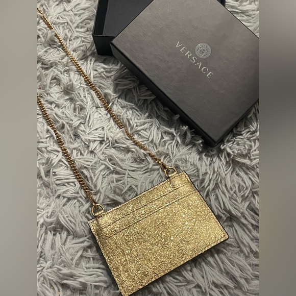 VERSACE GOLD LEATHER NECK WEARING CARD CASE - Picture 3 of 4